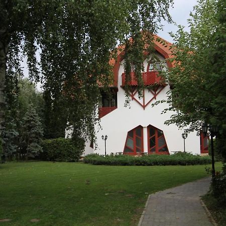 Grantek Üdülőház Balatonlelle Exterior foto