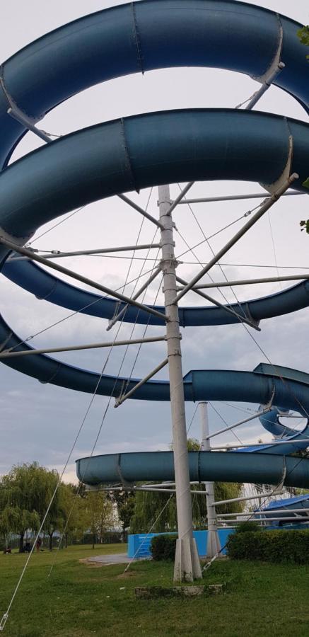 Grantek Üdülőház Balatonlelle Exterior foto